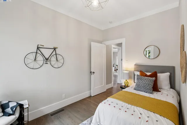 $995,000 | 1906 Lafayette Street, Alameda, CA 94501