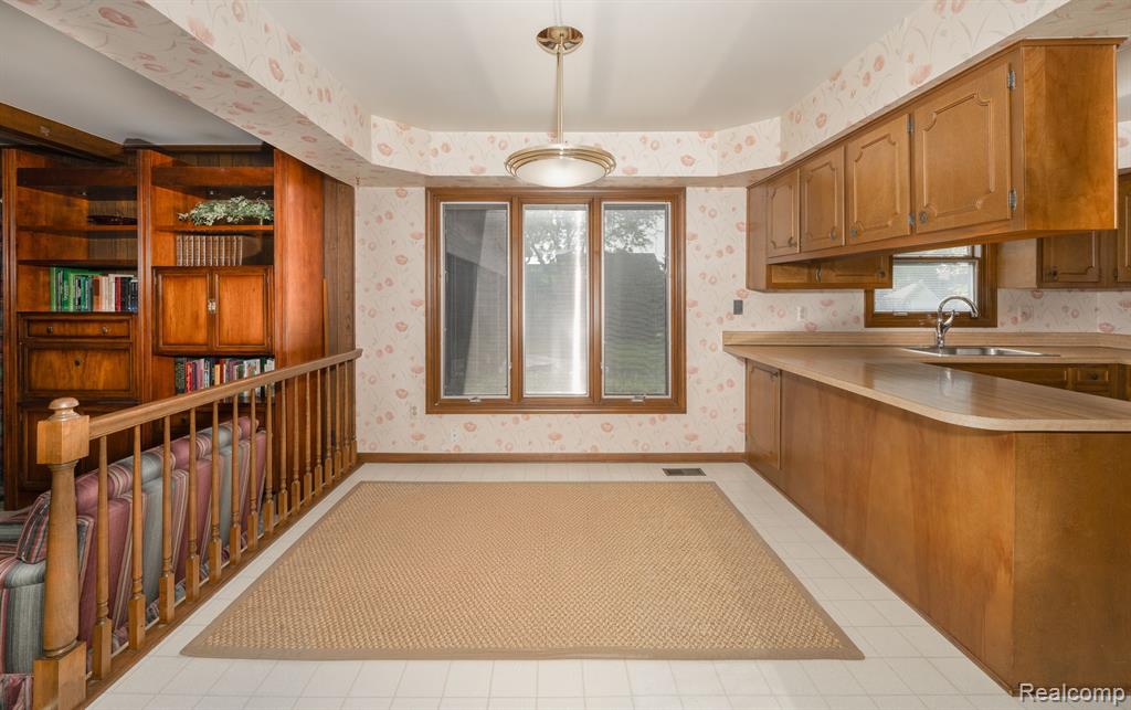 958 Langley Road Rochester Hills, MI 48309 - Photo 16 of 29