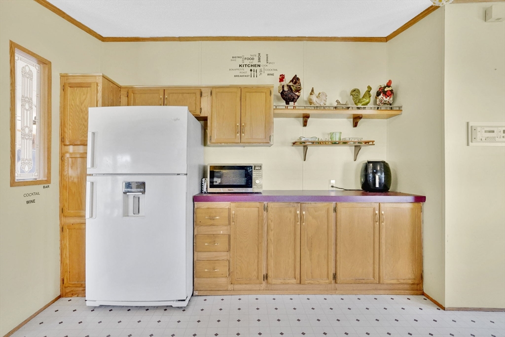 27 Somerset Road Chicopee, MA 01020 - Photo 24 of 33
