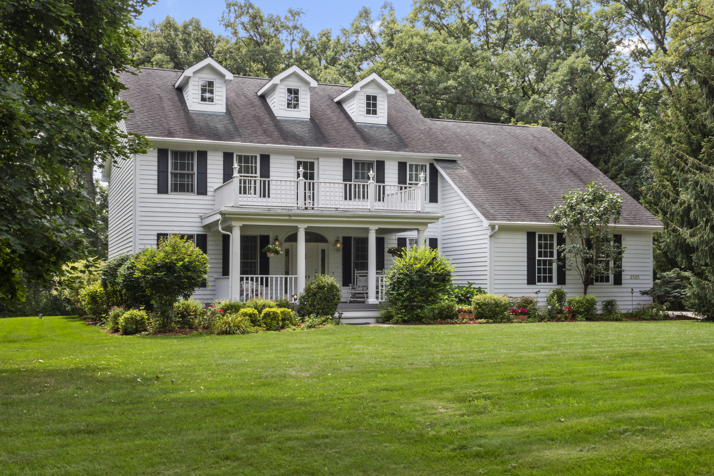 Home on .92 Acre