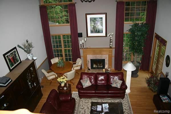 5360 Old Mill Road Rochester, MI 48306 - Photo 10 of 25 Great Room