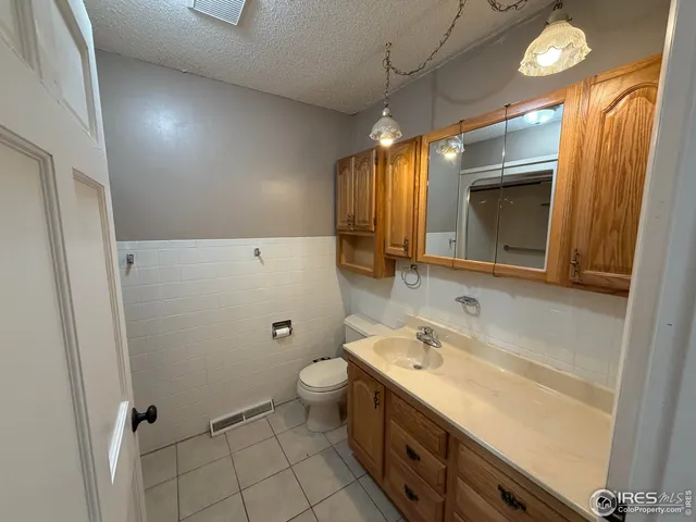 $299,900 | 131 East 2nd Street North, Cheyenne Wells, CO 80810