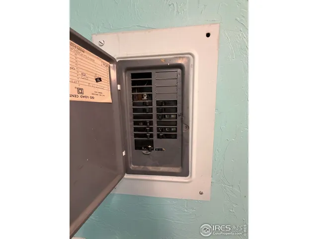 $299,900 | 131 East 2nd Street North, Cheyenne Wells, CO 80810