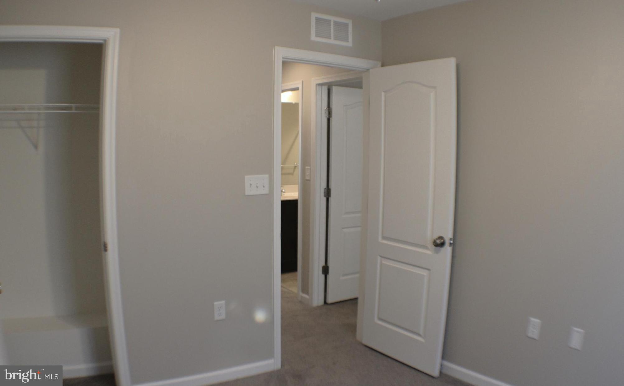 8 Cecily Way Ranson, WV 25438 - Photo 21 of 25