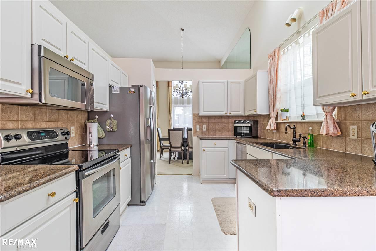 3151 Silverbrook Drive Rochester, MI 48306 - Photo 15 of 43