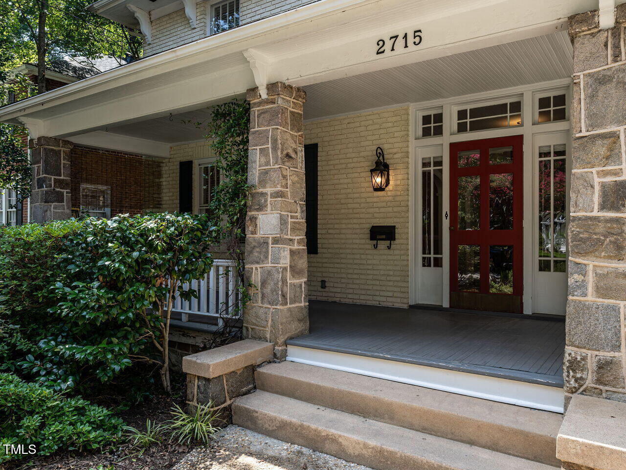 2715 Vanderbilt Avenue Raleigh, NC 27607 - Photo 3 of 36 004-1280x960-front-porch