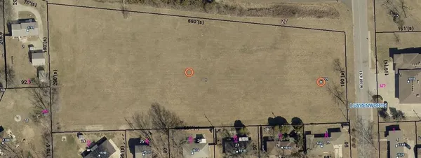 $1,100,000 | 1051 North 16th Street, Leavenworth, KS 66048