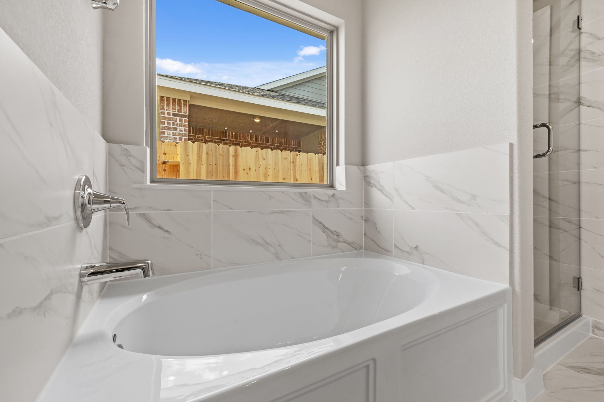 1915 Stargazer Lane Angleton, TX 77515 - Photo 24 of 37