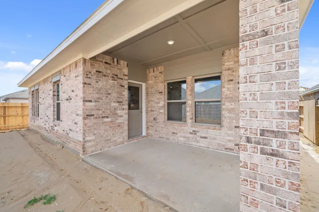$314,990 | 1915 Stargazer Lane, Angleton, TX 77515