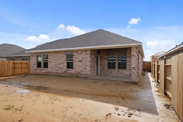 $314,990 | 1915 Stargazer Lane, Angleton, TX 77515