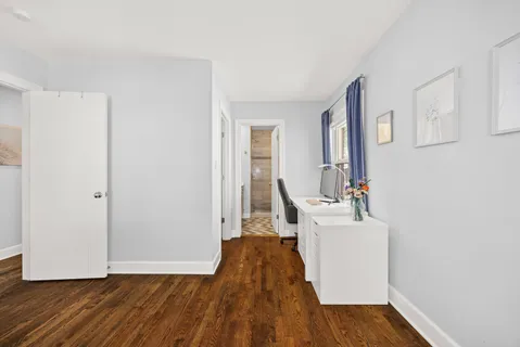 $600,000 | 100 North Eastwood Avenue, Mount Prospect, IL 60056