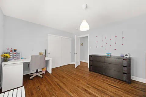 $600,000 | 100 North Eastwood Avenue, Mount Prospect, IL 60056