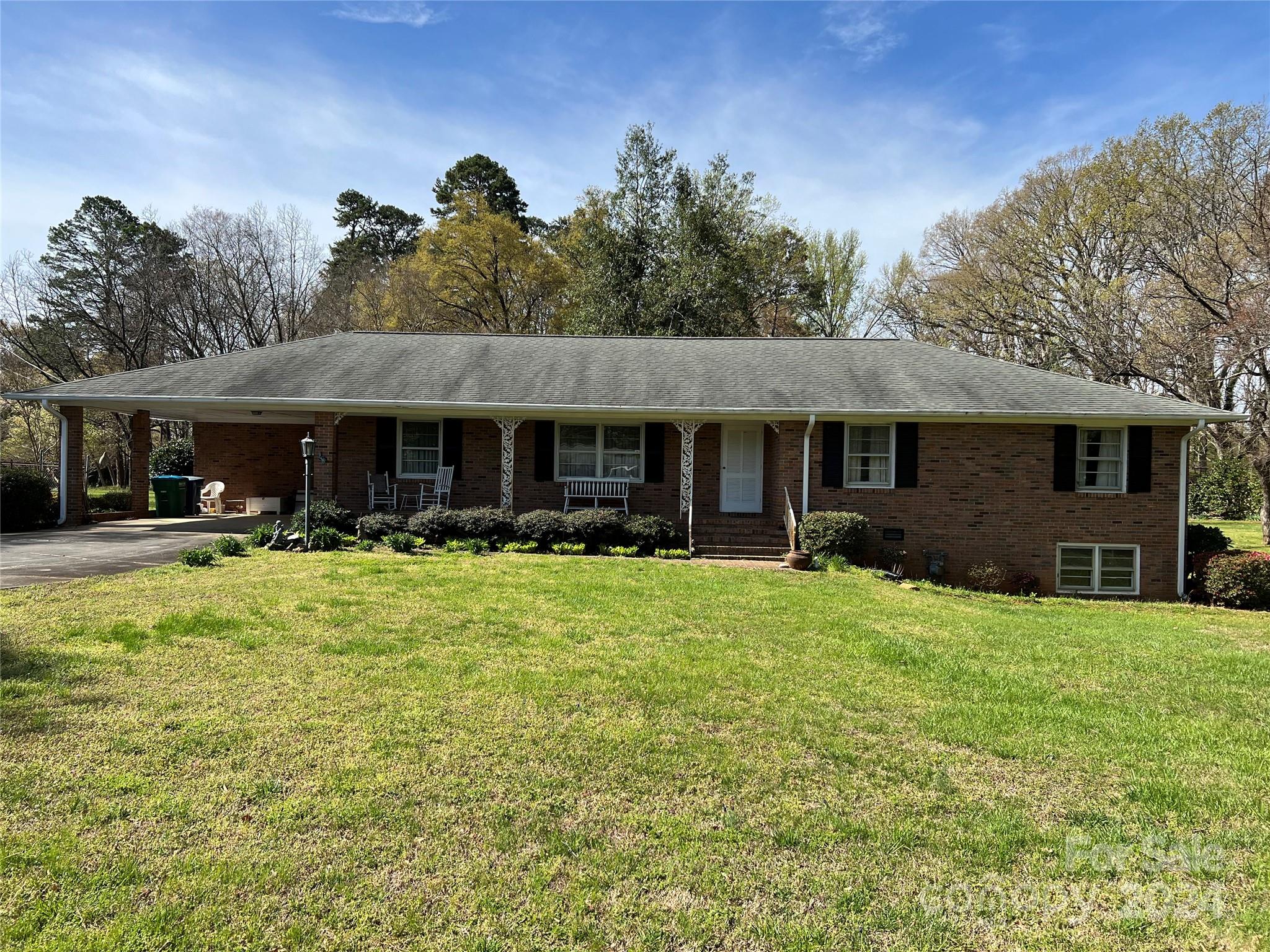 12332 Idlewild Road Matthews, NC 28105 - Photo 1 of 24 Gallery Image 1