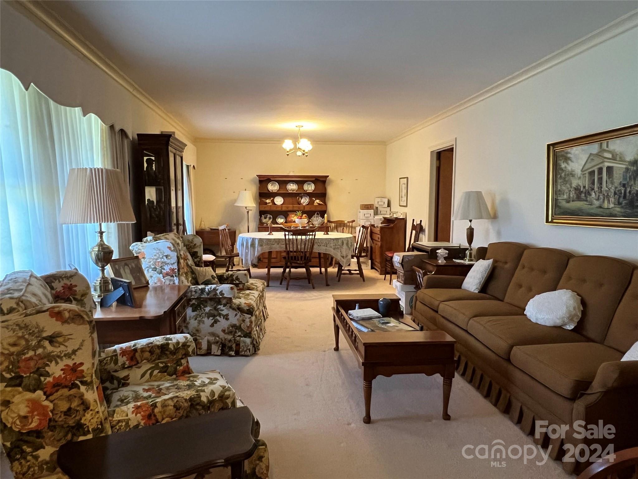 12332 Idlewild Road Matthews, NC 28105 - Photo 4 of 24 Gallery Image 4