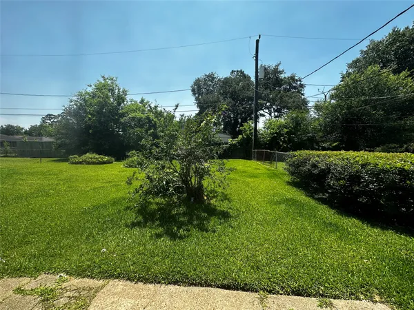 $180,000 | 5210 Stuyvesant Lane, Houston, TX 77021