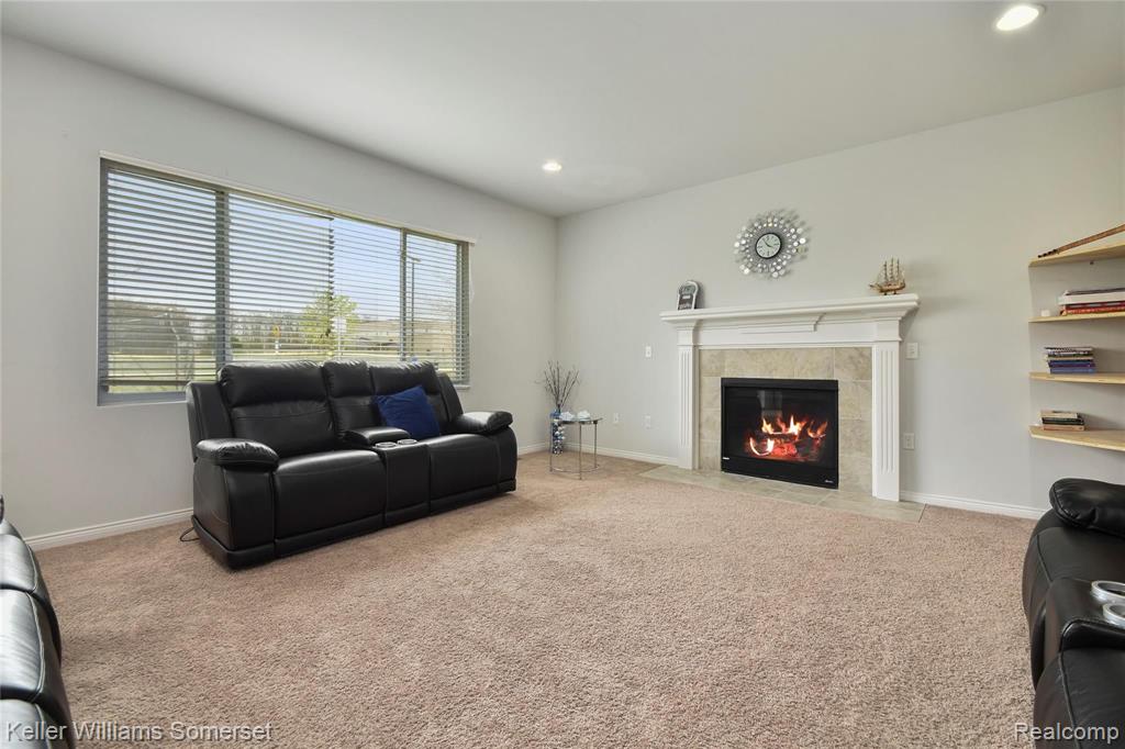 3240 Fantail Drive Rochester Hills, MI 48309 - Photo 16 of 47