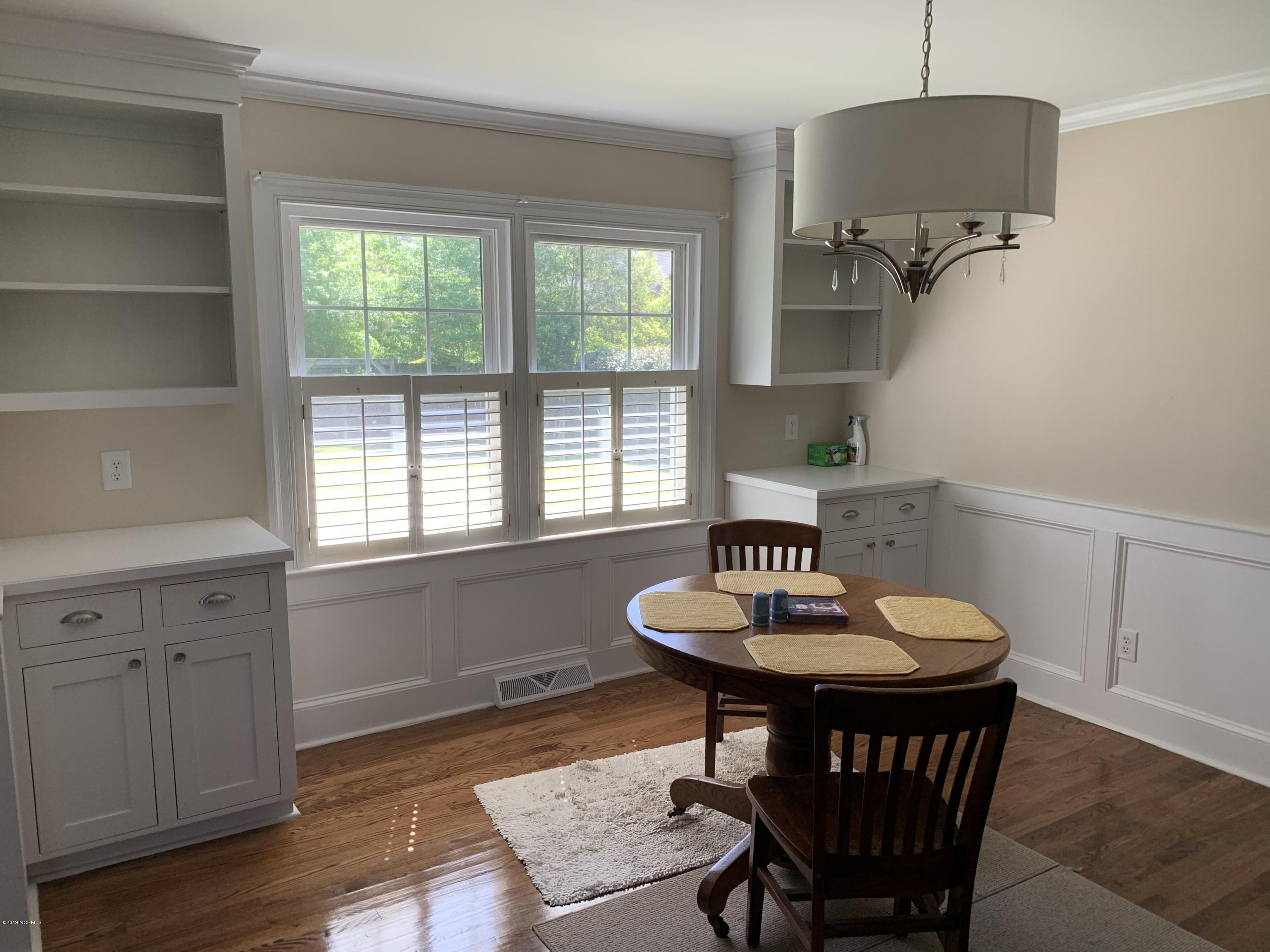 1903 Greenbriar Road Kinston, NC 28501 - Photo 5 of 16 F5C7A595-1BEA-4A3A-9E92-CFAB1C29F978