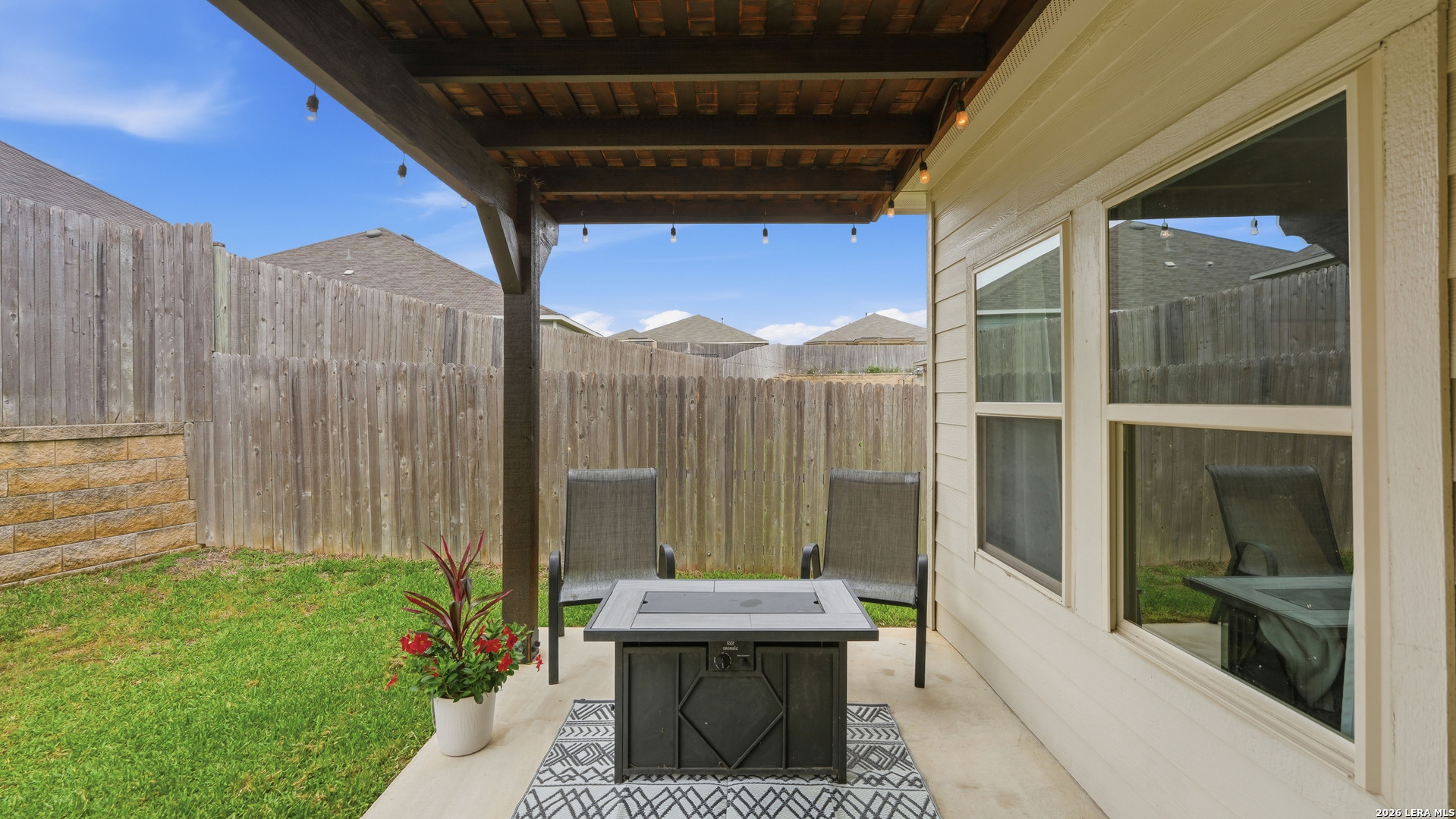 12421 Vista Rim San Antonio, TX 78233 - Photo 27 of 33