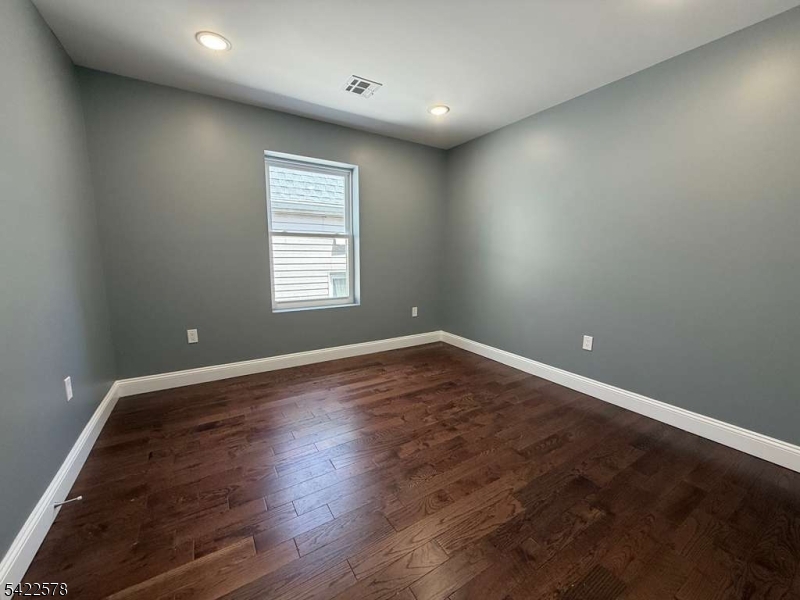 225 South 9th Street, Unit 2 Newark, NJ 07103 - Photo 11 of 14