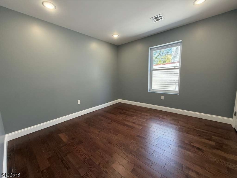 225 South 9th Street, Unit 2 Newark, NJ 07103 - Photo 12 of 14