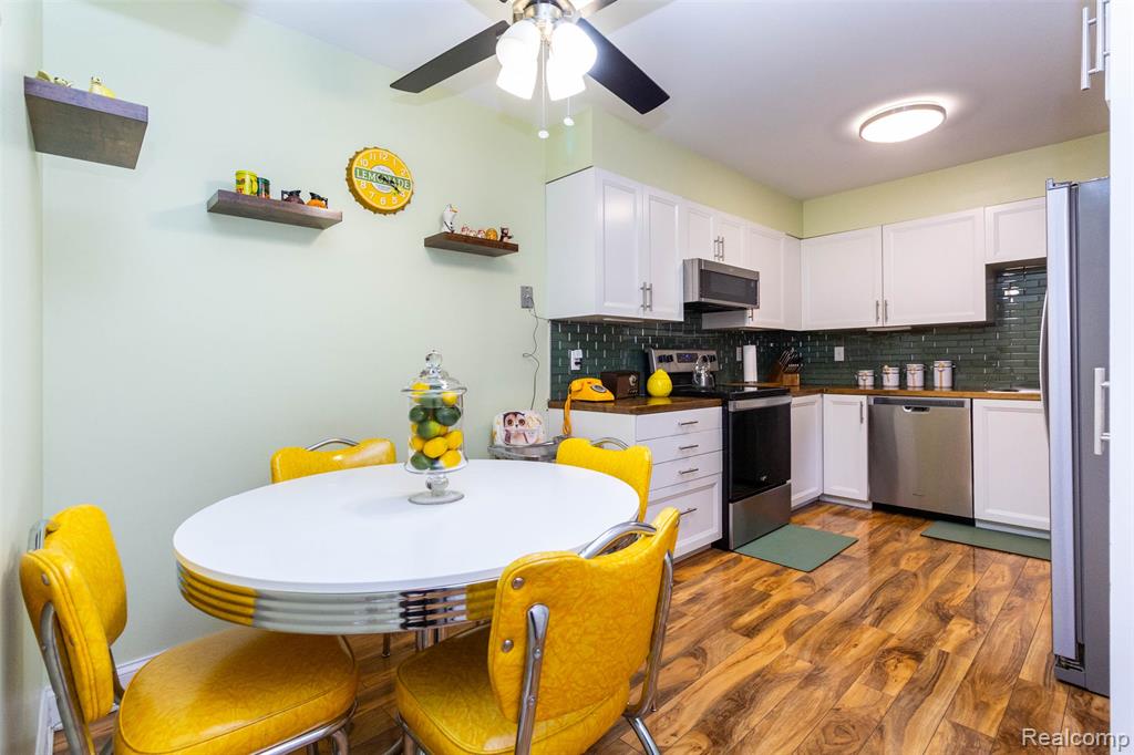 27330 Arborway Road, Unit 17 Southfield, MI 48033 - Photo 19 of 50 Gallery Image 19