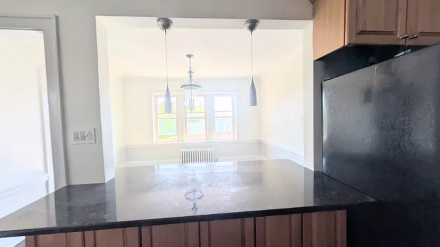 $200,000 | 816 South Maple Avenue, Unit 3S, Oak Park, IL 60304