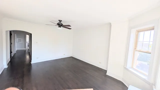 $200,000 | 816 South Maple Avenue, Unit 3S, Oak Park, IL 60304