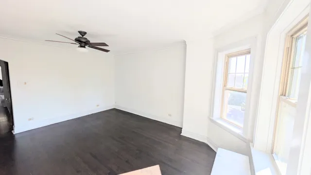 $200,000 | 816 South Maple Avenue, Unit 3S, Oak Park, IL 60304