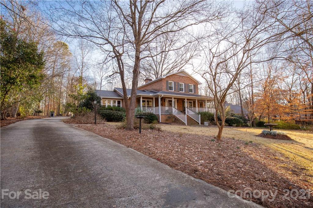 585 Briarwood Road Lancaster, SC 29720 - Photo 1 of 34 Gallery Image 1