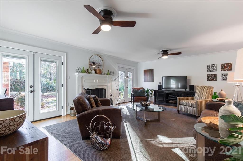 585 Briarwood Road Lancaster, SC 29720 - Photo 11 of 34 Gallery Image 11