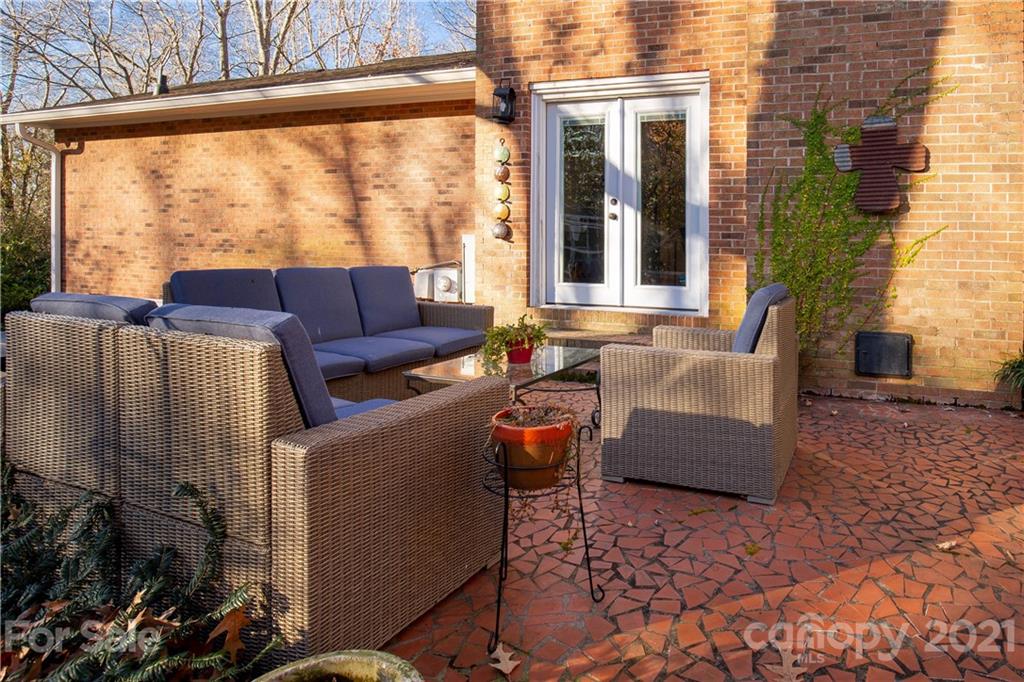 585 Briarwood Road Lancaster, SC 29720 - Photo 8 of 34 Gallery Image 8