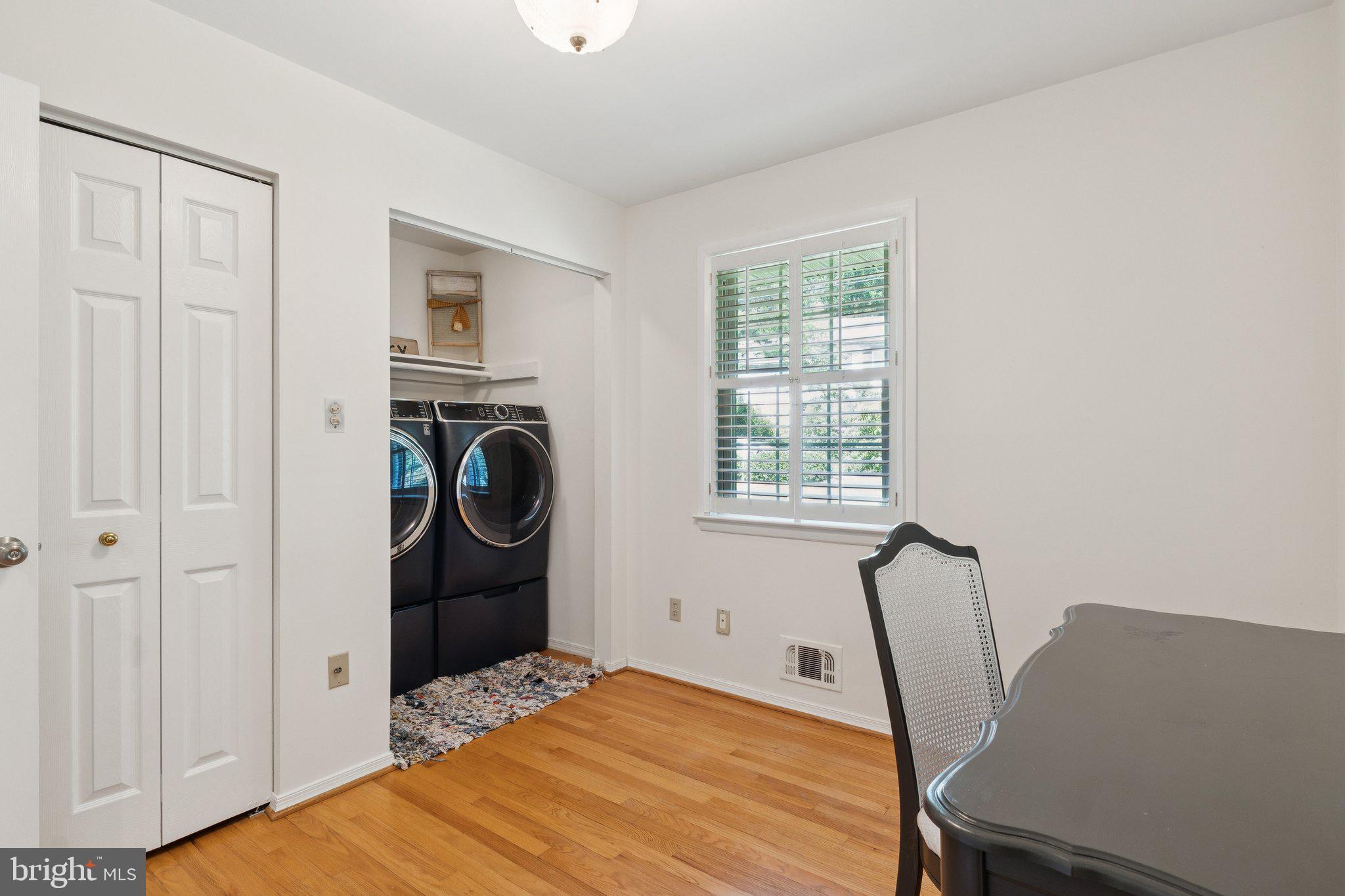 346 Edgewater Road Pasadena, MD 21122 - Photo 35 of 75 a bedroom with a bed and a window