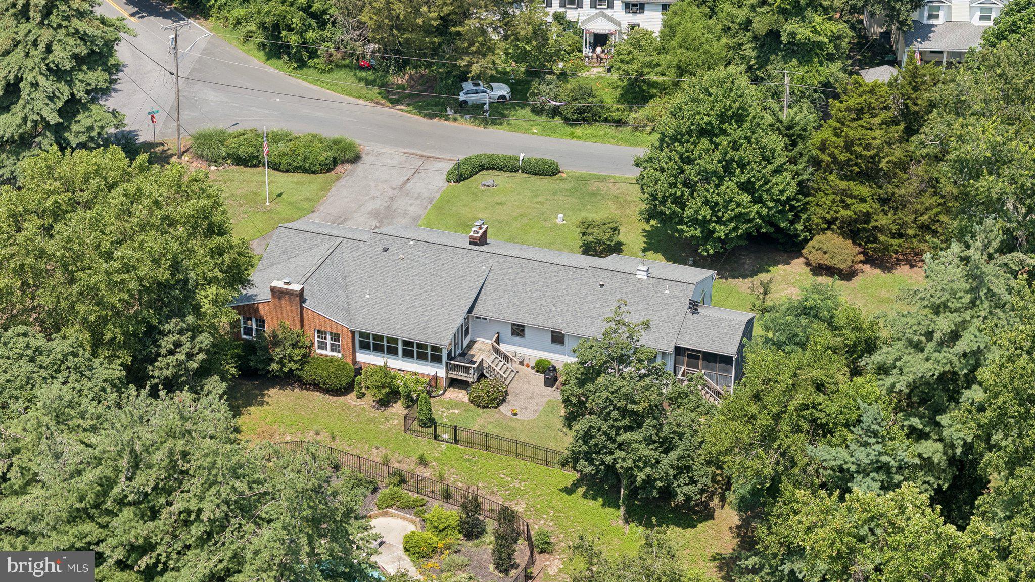 346 Edgewater Road Pasadena, MD 21122 - Photo 58 of 75 an aerial view of a house with yard and outdoor seating