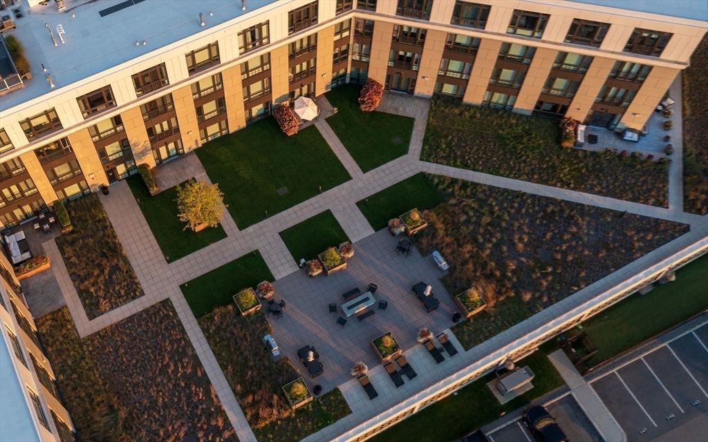 10 Shipyard Drive, Unit 402 Hingham, MA 02043 - Photo 16 of 25 front view of a building