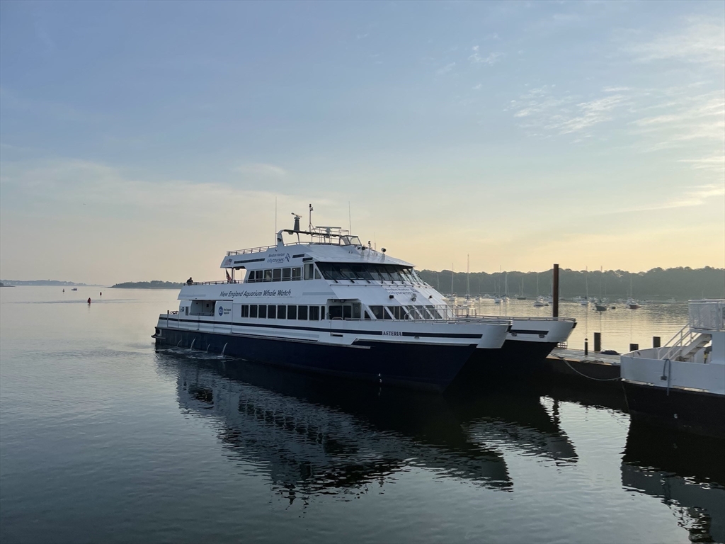 10 Shipyard Drive, Unit 402 Hingham, MA 02043 - Photo 25 of 25 a view of a terrace with sitting area