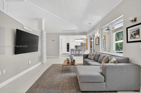 $3,620,000 | 442 Amalfi Avenue, Coral Gables, FL 33146