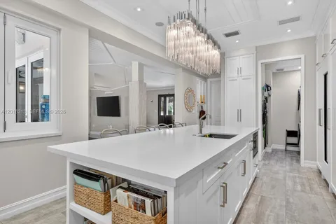 $3,620,000 | 442 Amalfi Avenue, Coral Gables, FL 33146