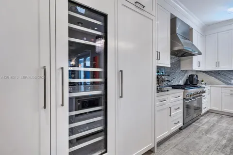 $3,620,000 | 442 Amalfi Avenue, Coral Gables, FL 33146