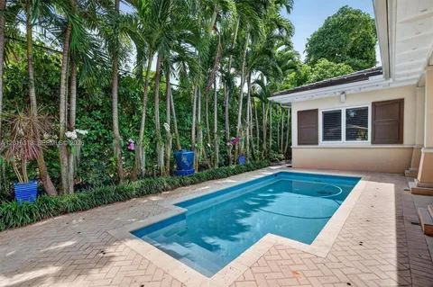 $3,620,000 | 442 Amalfi Avenue, Coral Gables, FL 33146