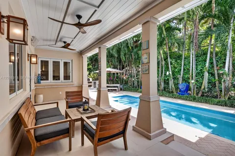 $3,620,000 | 442 Amalfi Avenue, Coral Gables, FL 33146