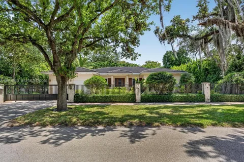 $3,620,000 | 442 Amalfi Avenue, Coral Gables, FL 33146