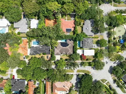 $3,620,000 | 442 Amalfi Avenue, Coral Gables, FL 33146
