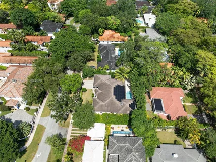 $3,620,000 | 442 Amalfi Avenue, Coral Gables, FL 33146