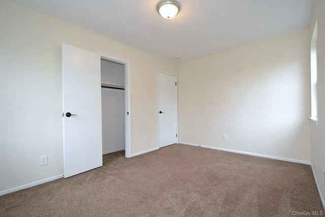 $685,000 | 30 Apex Drive, Coram, NY 11727