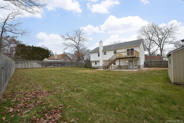 $685,000 | 30 Apex Drive, Coram, NY 11727