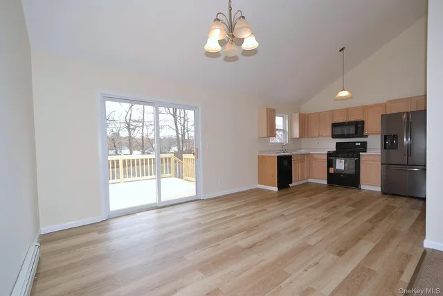 $685,000 | 30 Apex Drive, Coram, NY 11727