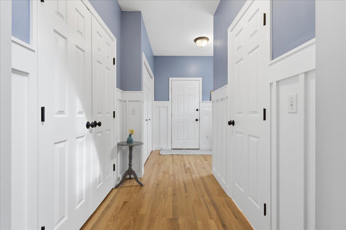253 Barrett Lane Williston, VT 05495 - Photo 19 of 46