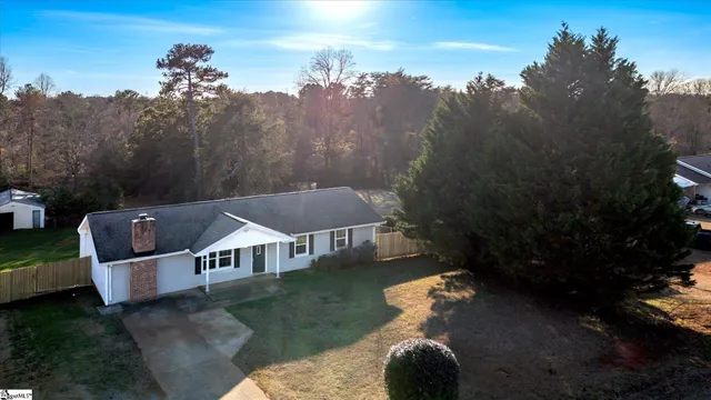 $260,000 | 128 Becky Gibson Road, Greer, SC 29651