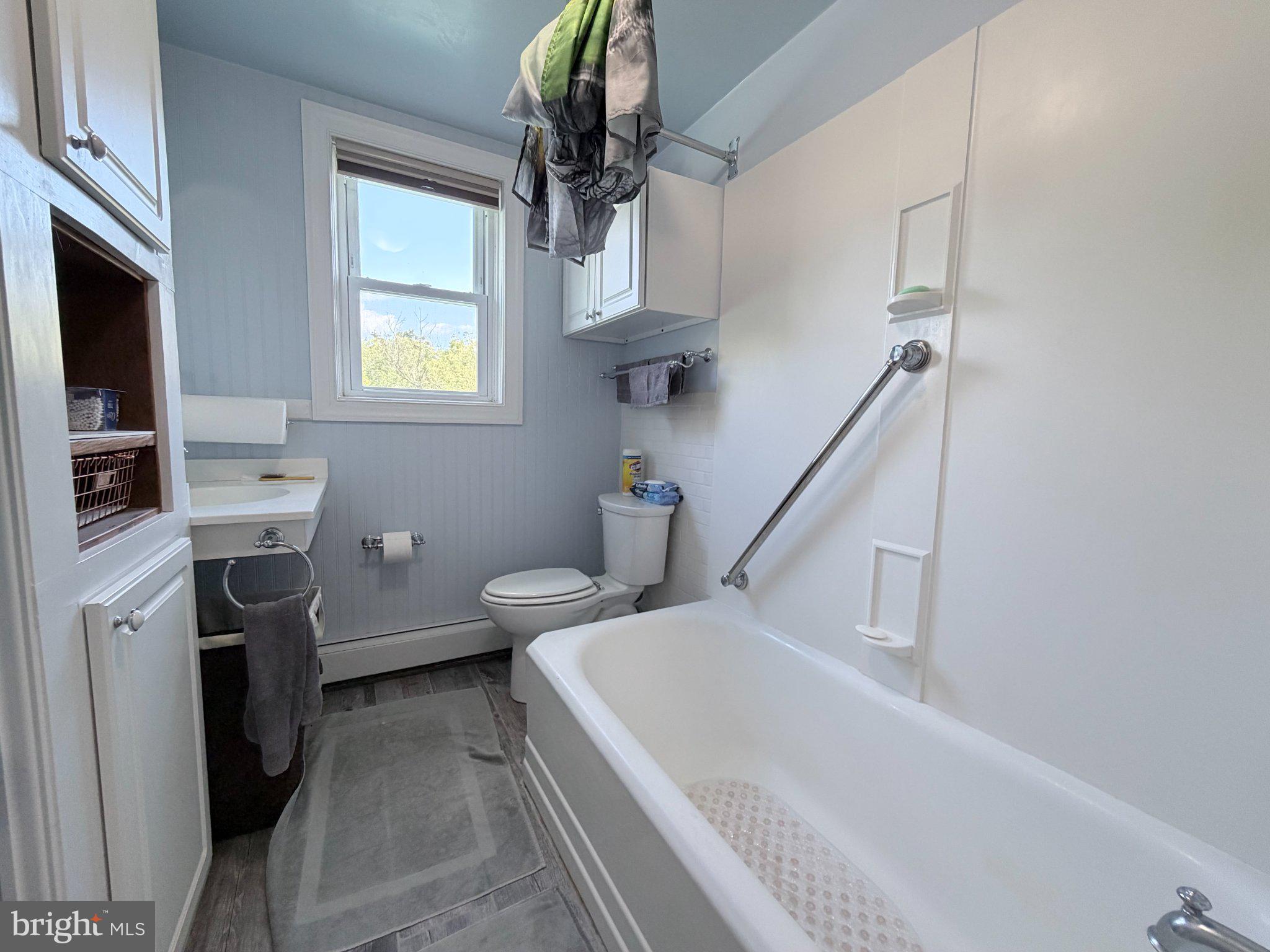 8810 Rowe Run Road Shippensburg, PA 17257 - Photo 29 of 38 Second floor full hall bath