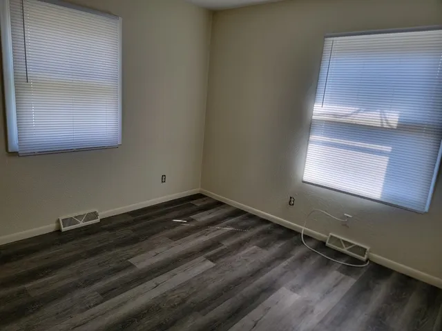 $115,000 | 1606 Indiana Street, Bloomington, IL 61701